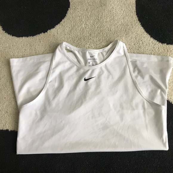 Nike Dri-Fit Tank Top - Picture 3 of 4